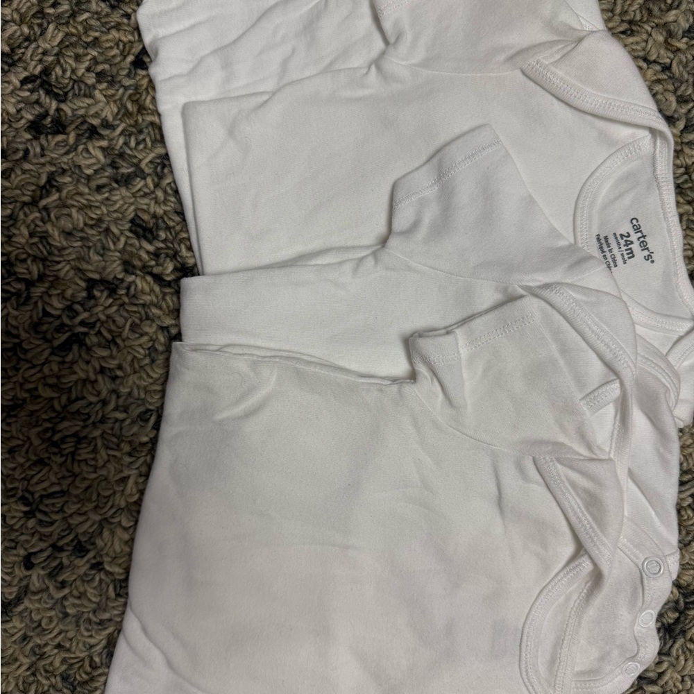 Pack of 4 Carter's Soft White Baby Bodysuits